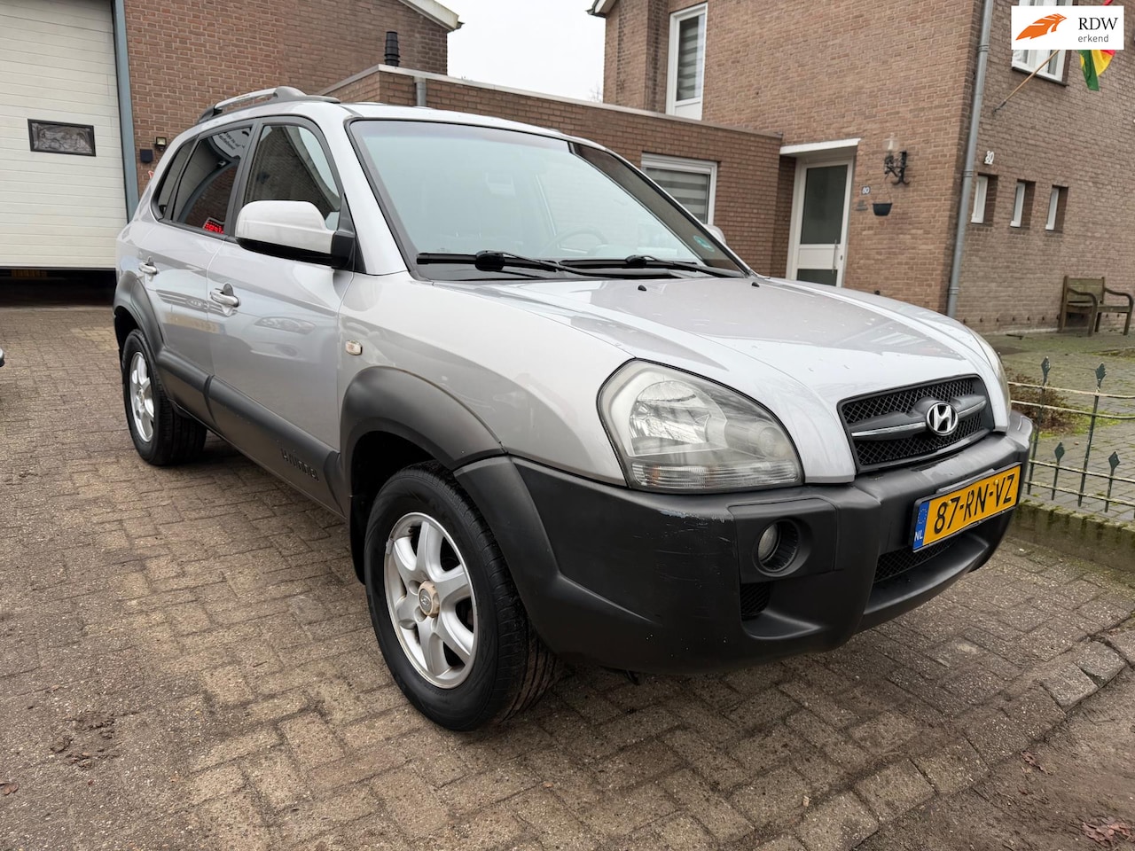 Hyundai Tucson - 2.0i Dynamic 2.0i Dynamic - AutoWereld.nl
