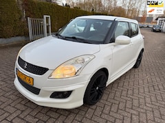 Suzuki Swift - 1.2 5DRS Comfort EASSS SPORT AC LMV NAVI 17" LMV NAP