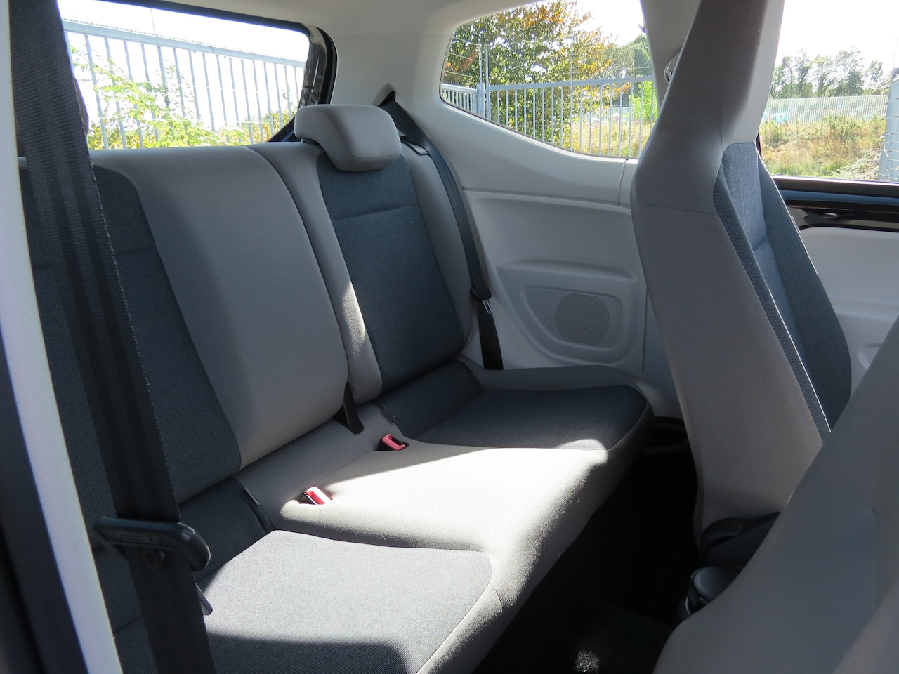 Volkswagen Up! - 1.0 move up!