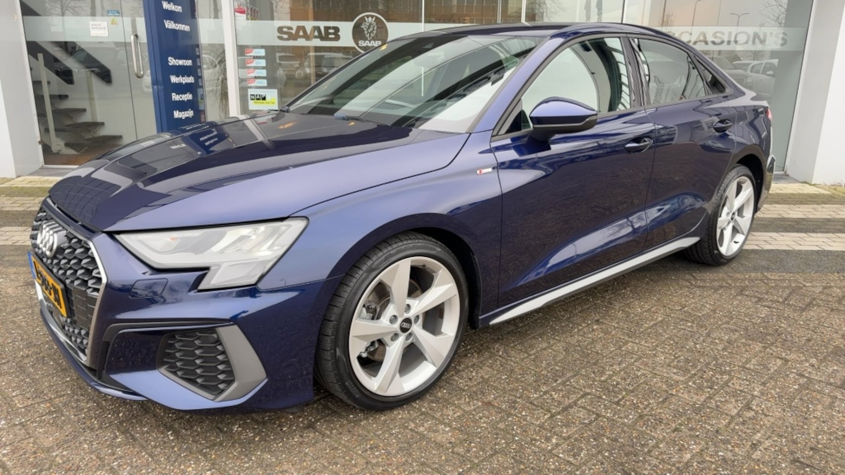 Audi A3 Limousine - 35 TFSI S-line| Virtual Cockpit | Cruise control - AutoWereld.nl