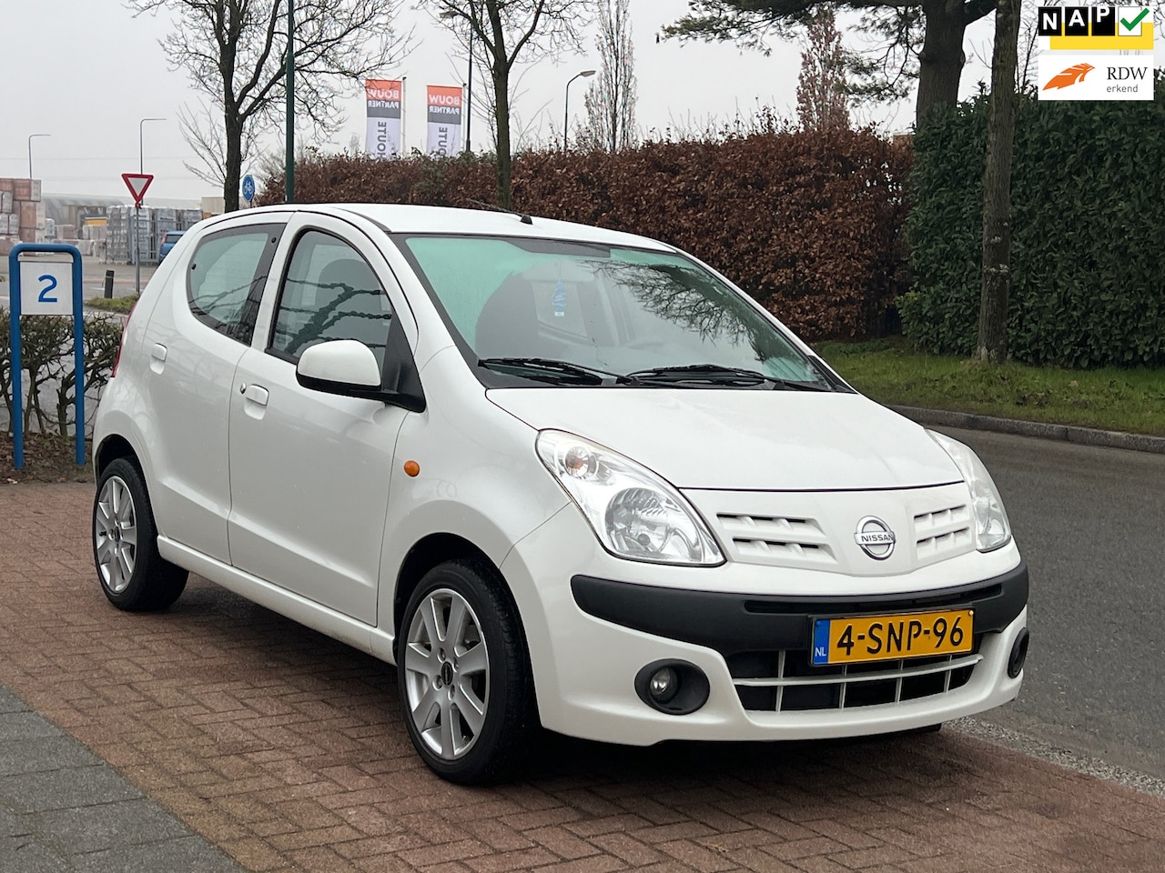 Nissan Pixo - 1.0 Look S/S *AIRCO| WEINIG KM! - AutoWereld.nl