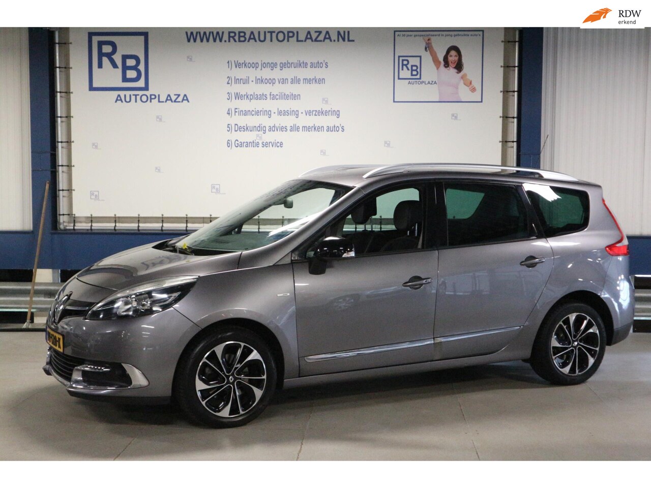 Renault Scénic - 1.2 TCe Bose / 12 MAANDEN GARANTIE / 7 PERS ! ! ! - AutoWereld.nl