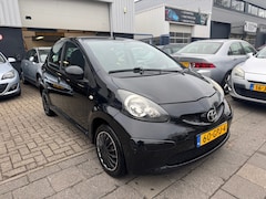 Toyota Aygo - 1.0-12V + 5deurs Airco
