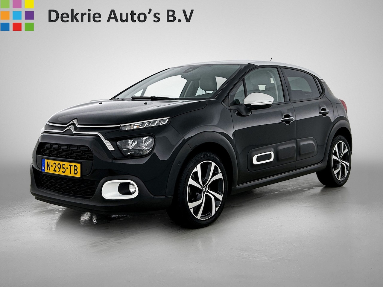 Citroën C3 - 1.5 HDi 102PK Shine / Stoelverwarming / Pdc+Camera / 1/2 Leder / Airco-ecc./ Navigatie / P - AutoWereld.nl