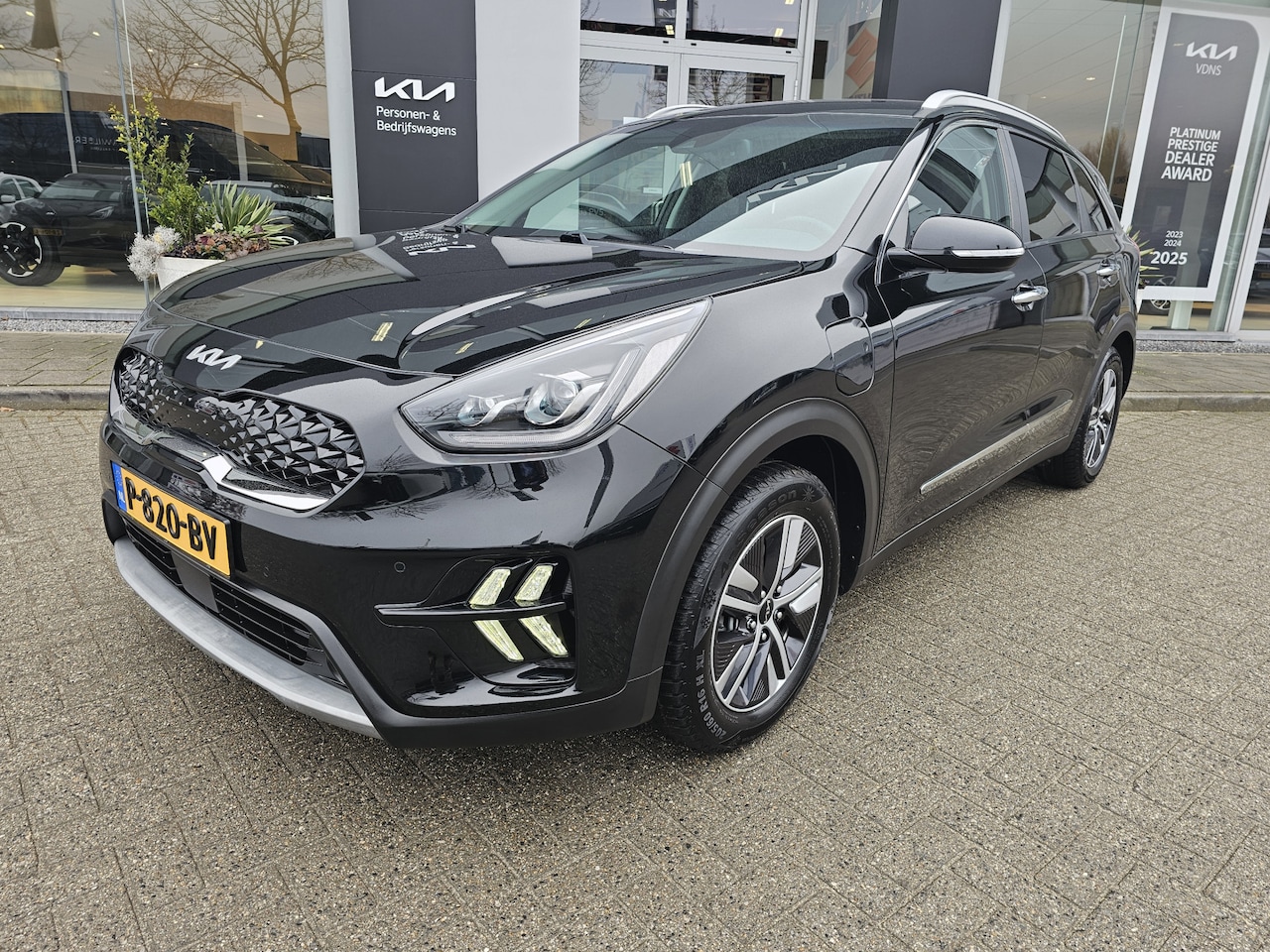 Kia Niro - PHEV DynamicPlusLine Trekhaak | Leder | Navigatie Info Daan 0492-588964 - AutoWereld.nl