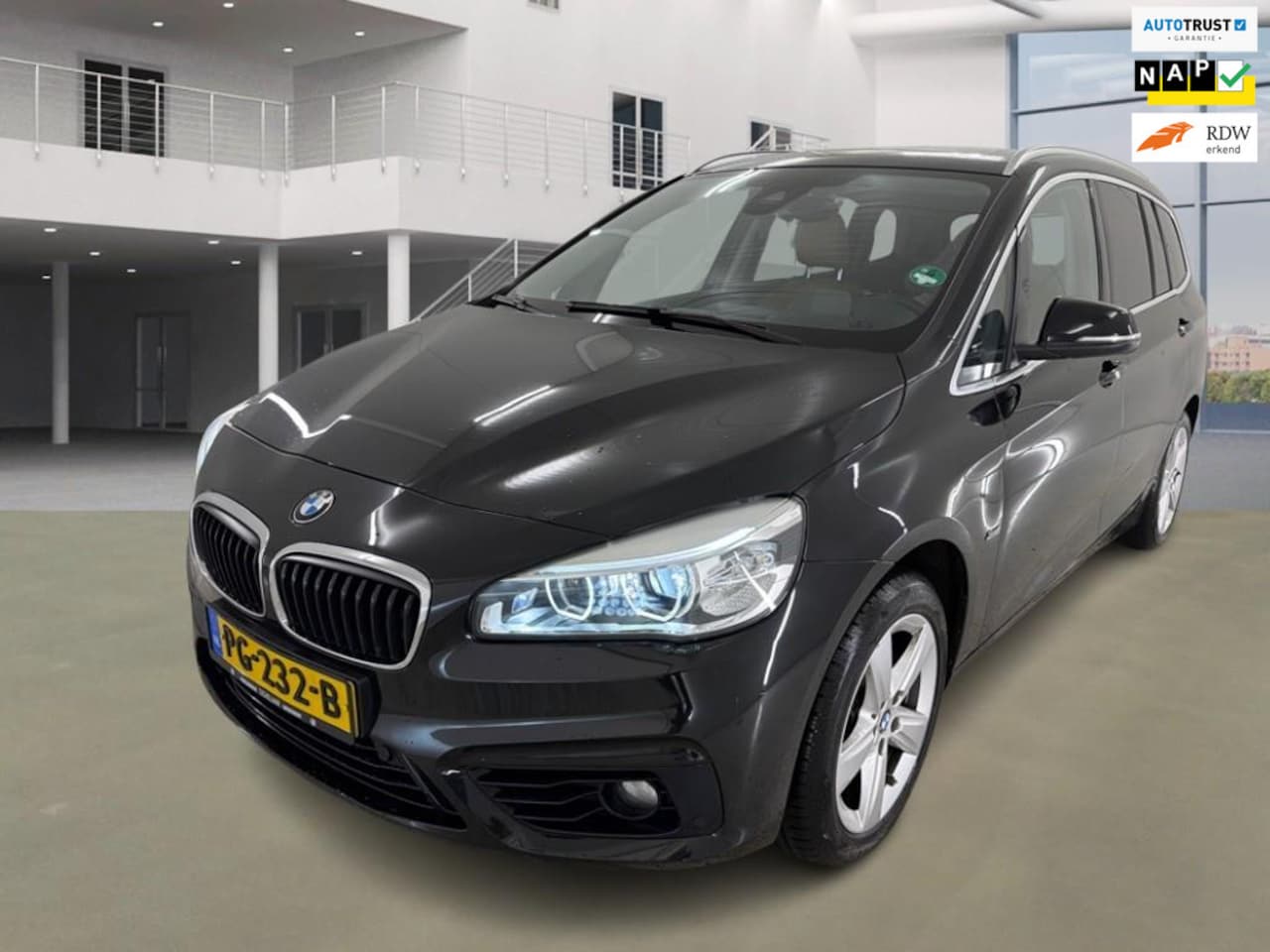 BMW 2-serie Gran Tourer - 220i 7p. High Executive 220i 7p. High Executive - AutoWereld.nl