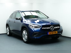 Mercedes-Benz GLA-Klasse - 200 165pk Luxury Line. 360 Camera, Carplay/Android, Elek Klep, Sfeerverlichting, Haak 1800