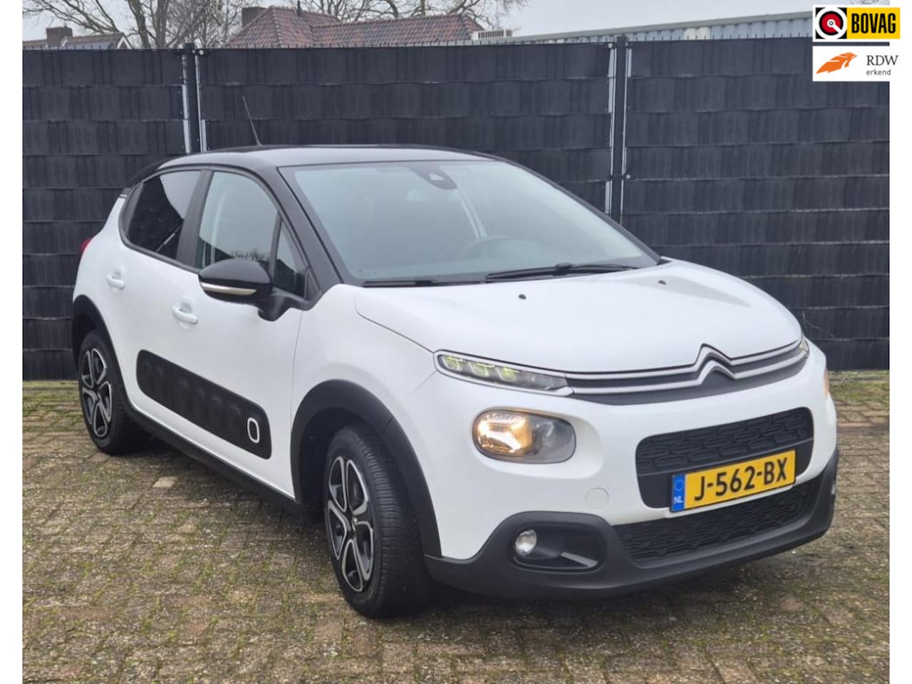 Citroën C3 - 1.2 PureTech Feel 1.2 PureTech Feel - AutoWereld.nl