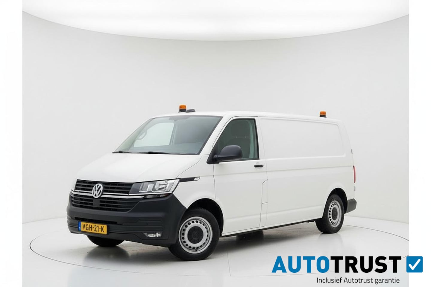 Volkswagen Transporter - 2.0 TDI L2H1 4-Motion 230V KASTEN TREKHAAK - AutoWereld.nl