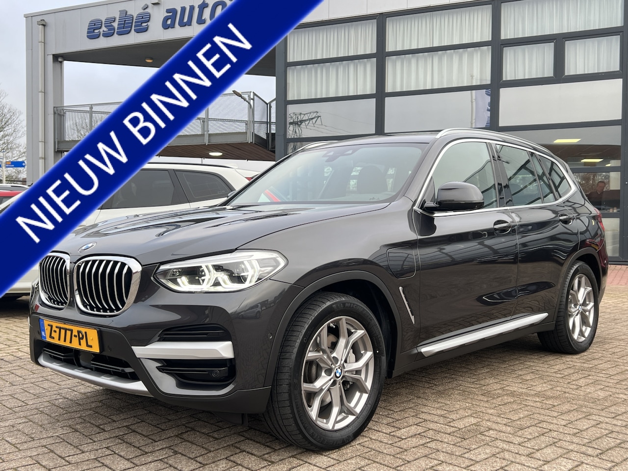 BMW X3 - xDrive30e X-Line Panodak Trekhaak ACC Driving Assist Plus Elek stoelen Navigatie Live Cock - AutoWereld.nl