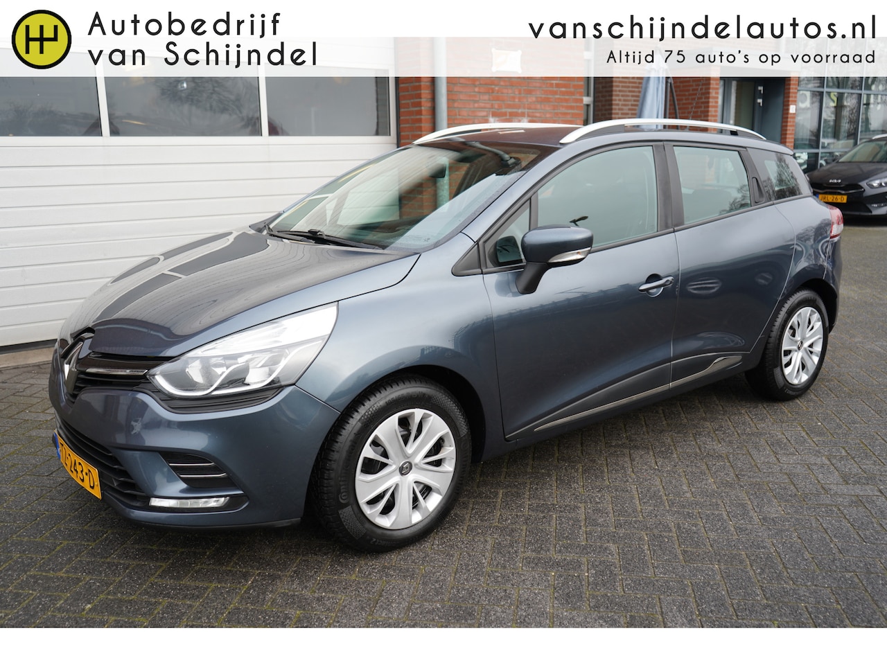 Renault Clio - 0.9 TCE ZEN NOV 2018 ORIGINEEL NEDERLANDS 4X ZGAN ALL SEASON BANDEN NAVI TREKHAAK AIRCO CR - AutoWereld.nl