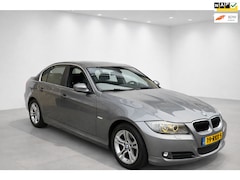 BMW 3-serie - 318i Corporate Lease Luxury Line, navigatie, leder, lichtmetaal, apk, nap, airco, pdc, cru