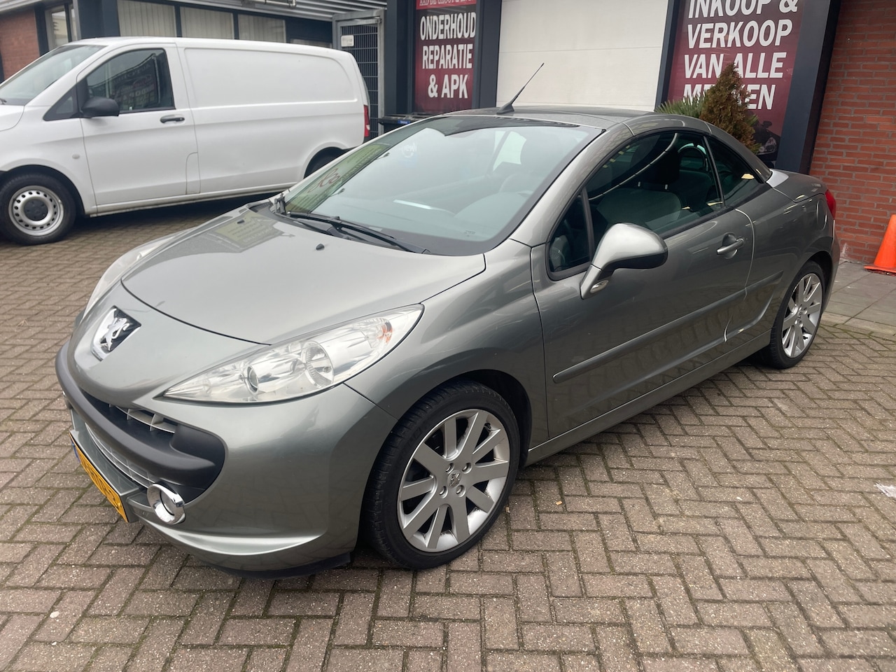 Peugeot 207 CC - 1.6-16V T Sport - AutoWereld.nl