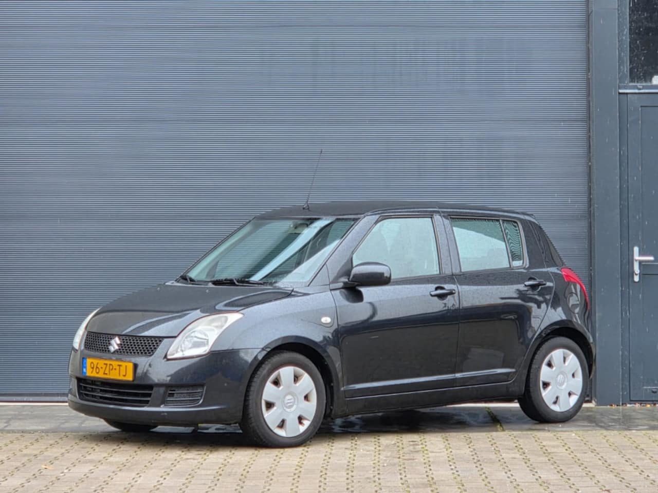 Suzuki Swift - 1.5 Comfort airco nap apk 10'2026 - AutoWereld.nl