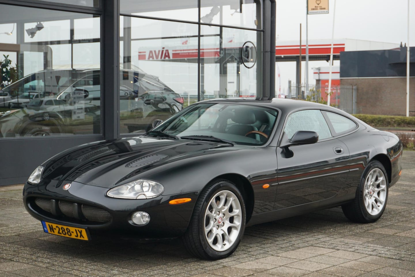 Jaguar XKR - 4.0 V8 Coupé 4.0 V8 Coupé - AutoWereld.nl