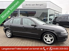 SEAT Leon - 1.8-20V Sport, 125 PK, lederen interieur, climatronic, cruisecontrol, zeer nette auto, sle
