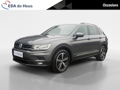 Volkswagen Tiguan - 1.5 TSI ACT Highline Business R | Automaat | Digital Dashboard | Trekhaak | Stoelverwarmin