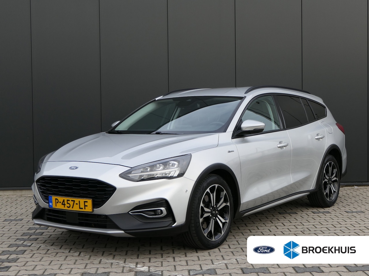 Ford Focus Wagon - 1.0 EcoBoost Active | Winterpack | LED | 18 Inch | B&O Audio | Camera | Cruise Control | D - AutoWereld.nl