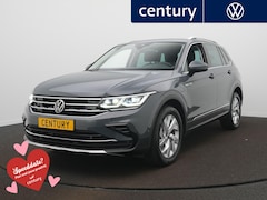 Volkswagen Tiguan - 1.4 TSI eHybrid Elegance Panoramisch schuif/kanteldak - IQ light - PDC - Camera - Navigati