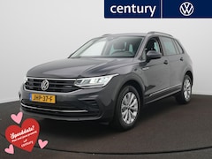 Volkswagen Tiguan - 1.4 TSI eHybrid Life Business / Virtual / Camera / Elek. Klep