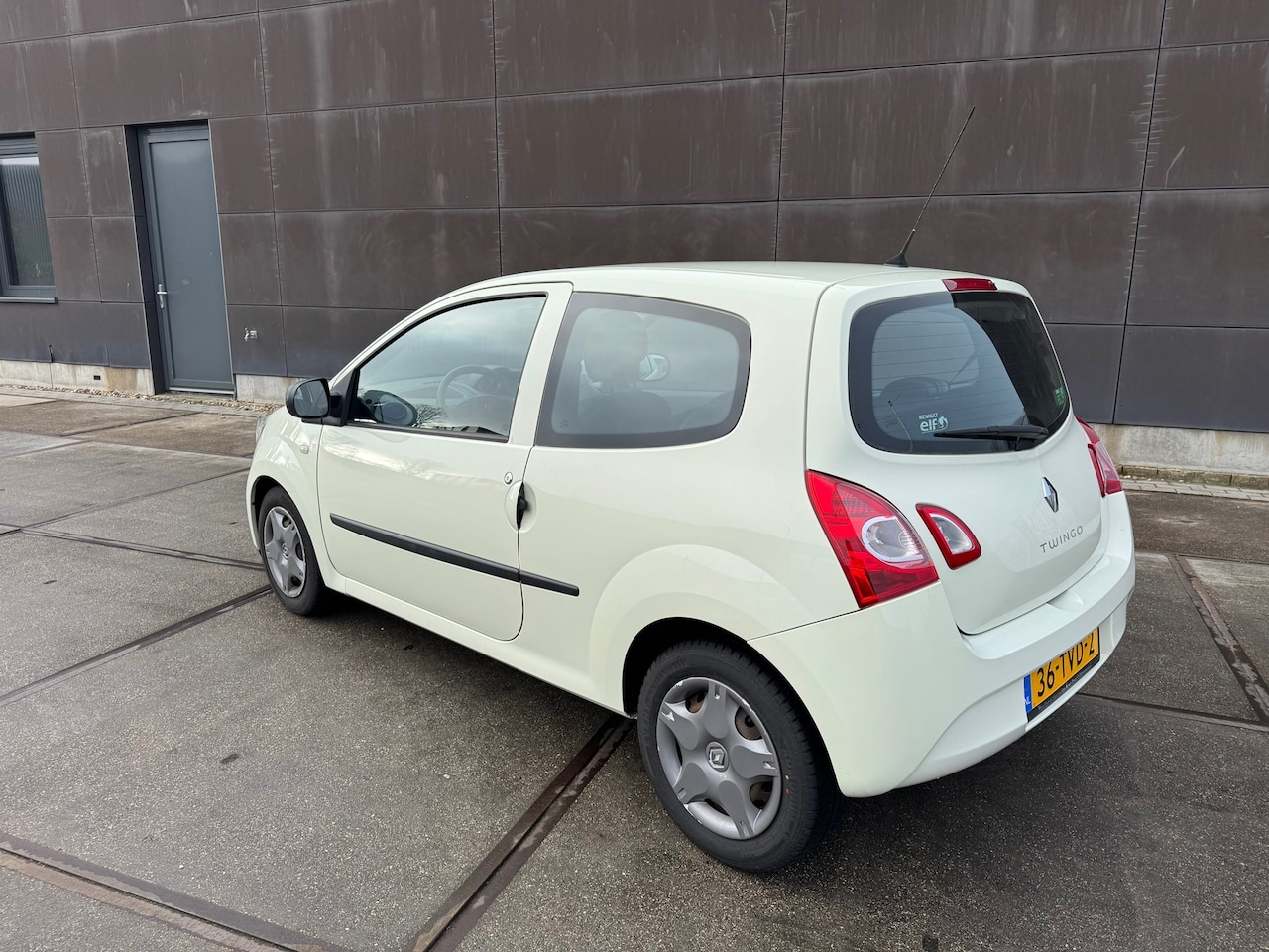 Renault Twingo - 1.2-16V Authentique 1.2 16V Authentique - AutoWereld.nl