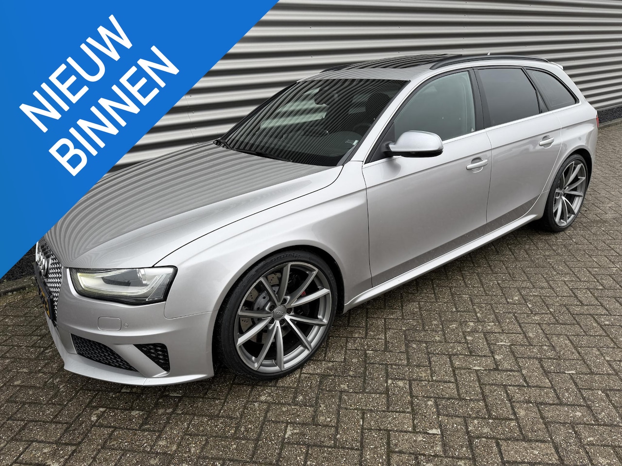 Audi A4 Avant - 4.2 FSI RS 4 quattro B&O Panorama - AutoWereld.nl