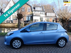 Toyota Yaris - 1.5 Full Hybrid Automaat 1e eig. Clima Cruise Camera LED