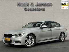 BMW 3-serie - 330e High Executive M-Sport Camera Leder