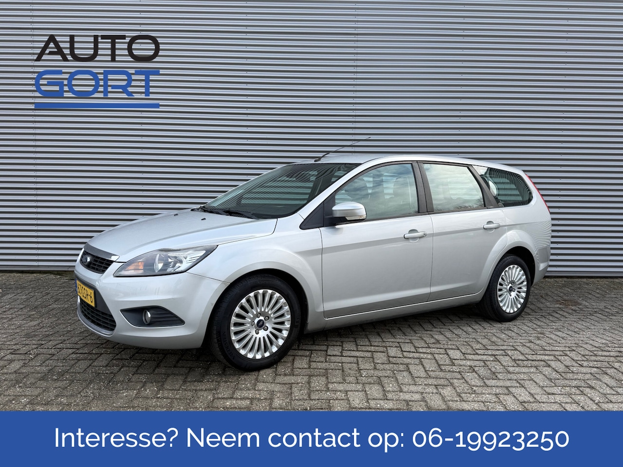 Ford Focus Wagon - 1.6 Titanium | Trekhaak | Clima | Cruise | Keurige auto! | APK 01-2027 - AutoWereld.nl