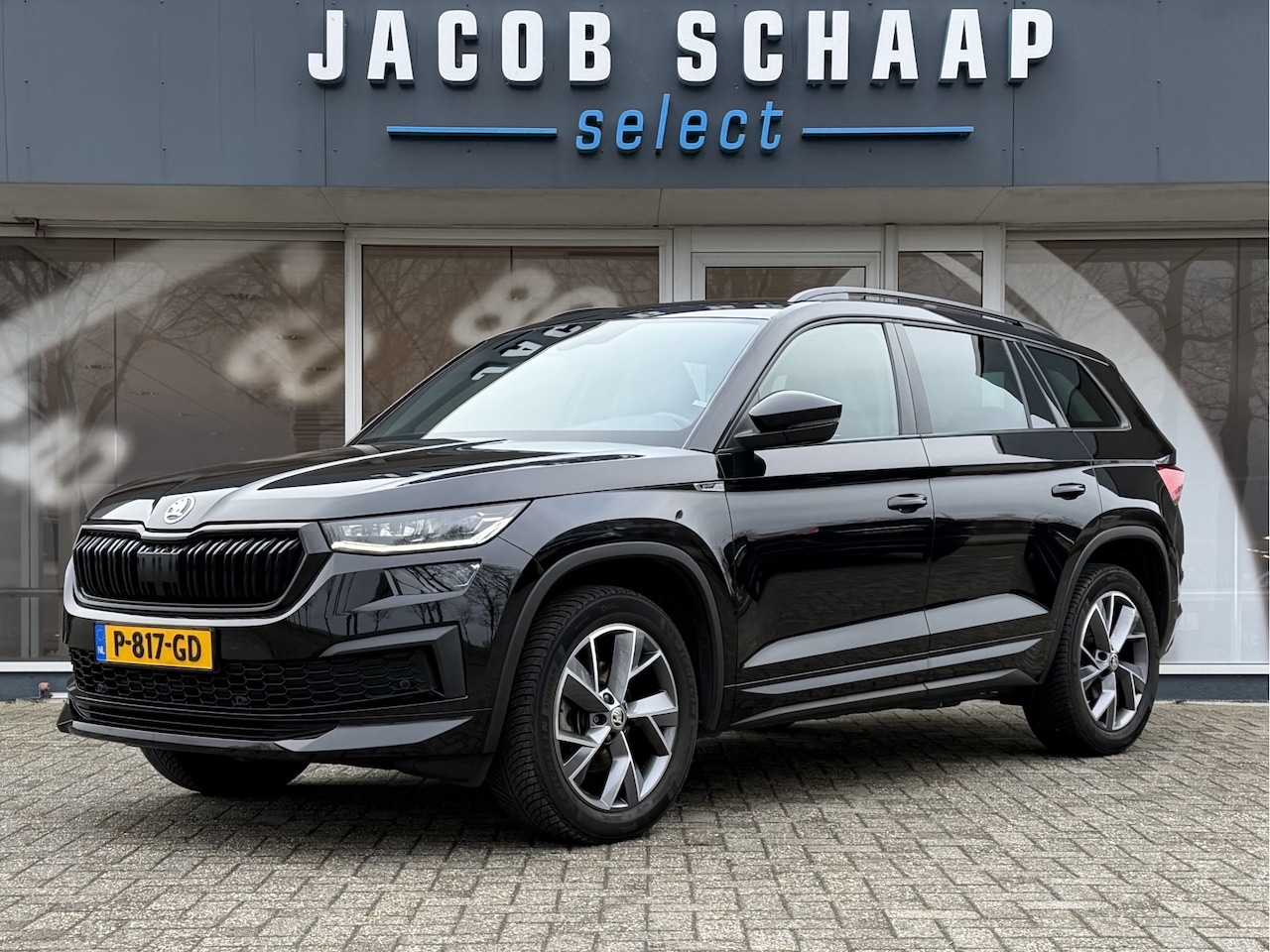 Skoda Kodiaq - 1.5 TSI Sportline Business / Keyless / Afn. Trekhaak (1.800 KG) / Parkeersensoren / Carpla - AutoWereld.nl