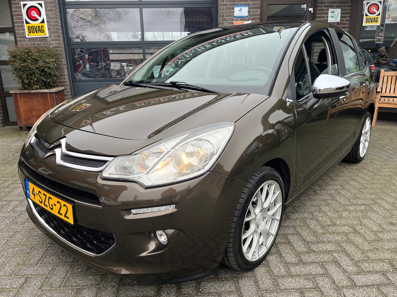 Citroën C3 - 1.2 VTI PureTech Collecion AUTOMAAT - AutoWereld.nl