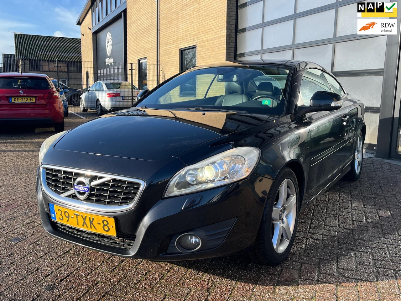 Volvo C70 Convertible - 2.5 T5 Tourer cabrio nette staat - AutoWereld.nl