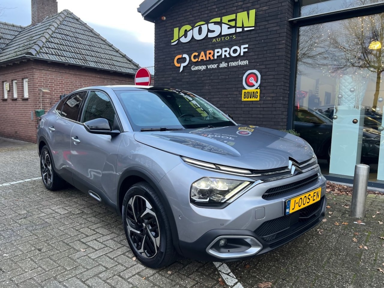Citroën C4 X - 1.2 PT. SHINE C4 MAX PANORAMA SCHUIFDAK - AutoWereld.nl
