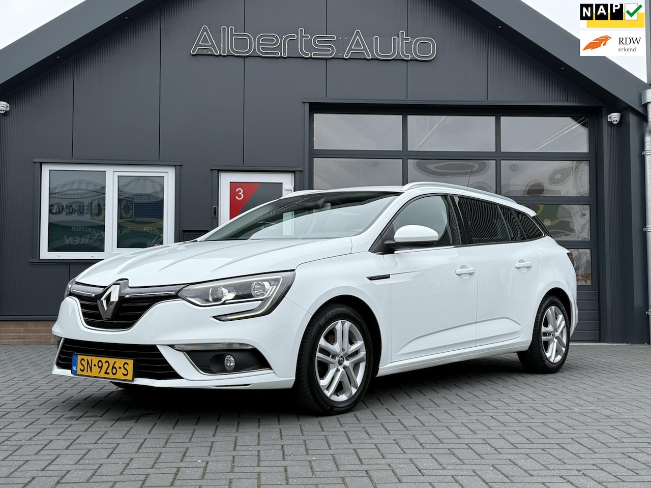 Renault Mégane Estate - 1.5 dCi Eco2 Zen | NAVI | LED | CLIMA | - AutoWereld.nl