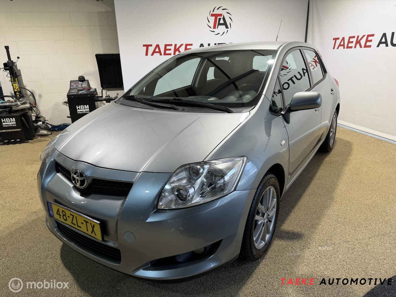 Toyota Auris - 1.6-16V Dynamic Clima/Cruise/1eEIG/PDC/NAP - AutoWereld.nl