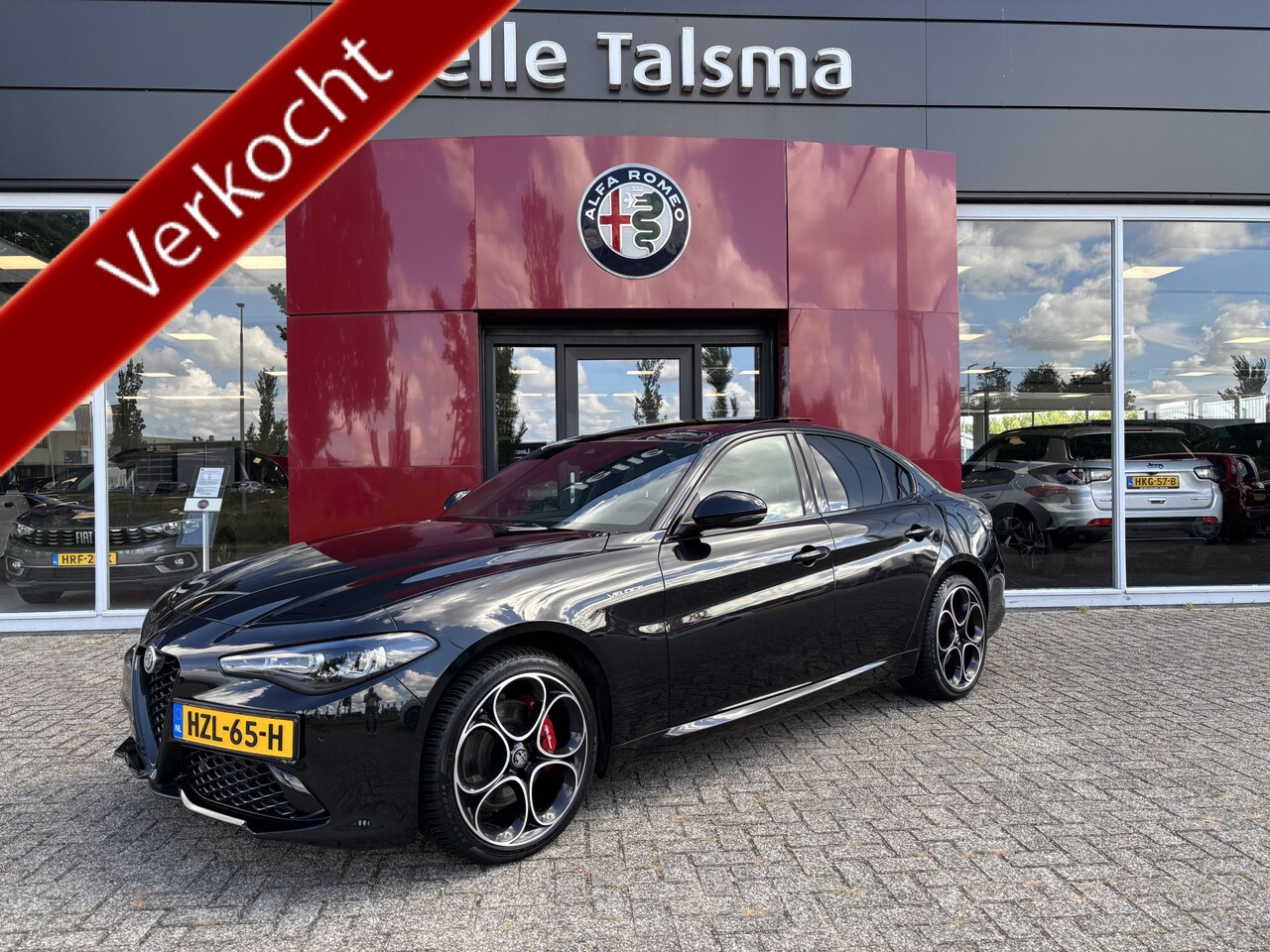 Alfa Romeo Giulia - 2.0T 280 AWD Veloce | 19" Velgen | Panoramadak | Adas 2 | Carplay en Android Let op auto n - AutoWereld.nl