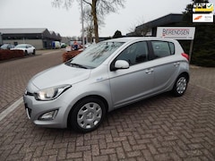 Hyundai i20 - 1.2i i-Motion 5 DRS --VASTE PRIJS