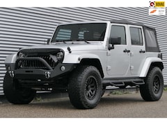 Jeep Wrangler Unlimited - 3.6 Sahara Trekhaak Leder Stoelverwarming