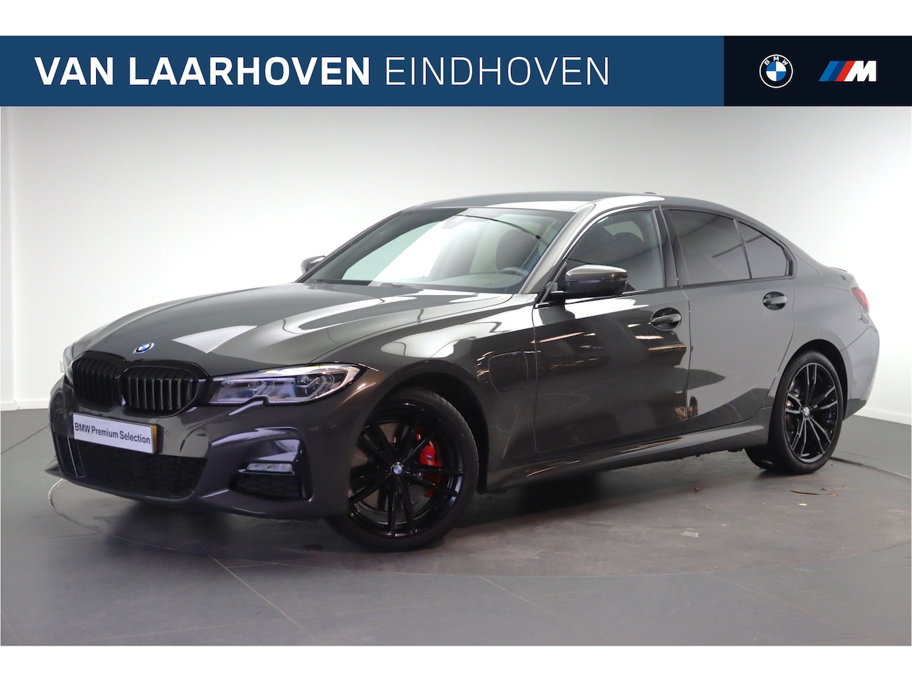 BMW 3-serie - 320e High Executive M Sport Automaat / Sportstoelen / Achteruitrijcamera / LED / Stoelverw - AutoWereld.nl