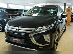 Mitsubishi Eclipse Cross - 1.5 DI-T Instyle Leder, Navi, 360Camera, PDC, Lane assist, Dodehoek
