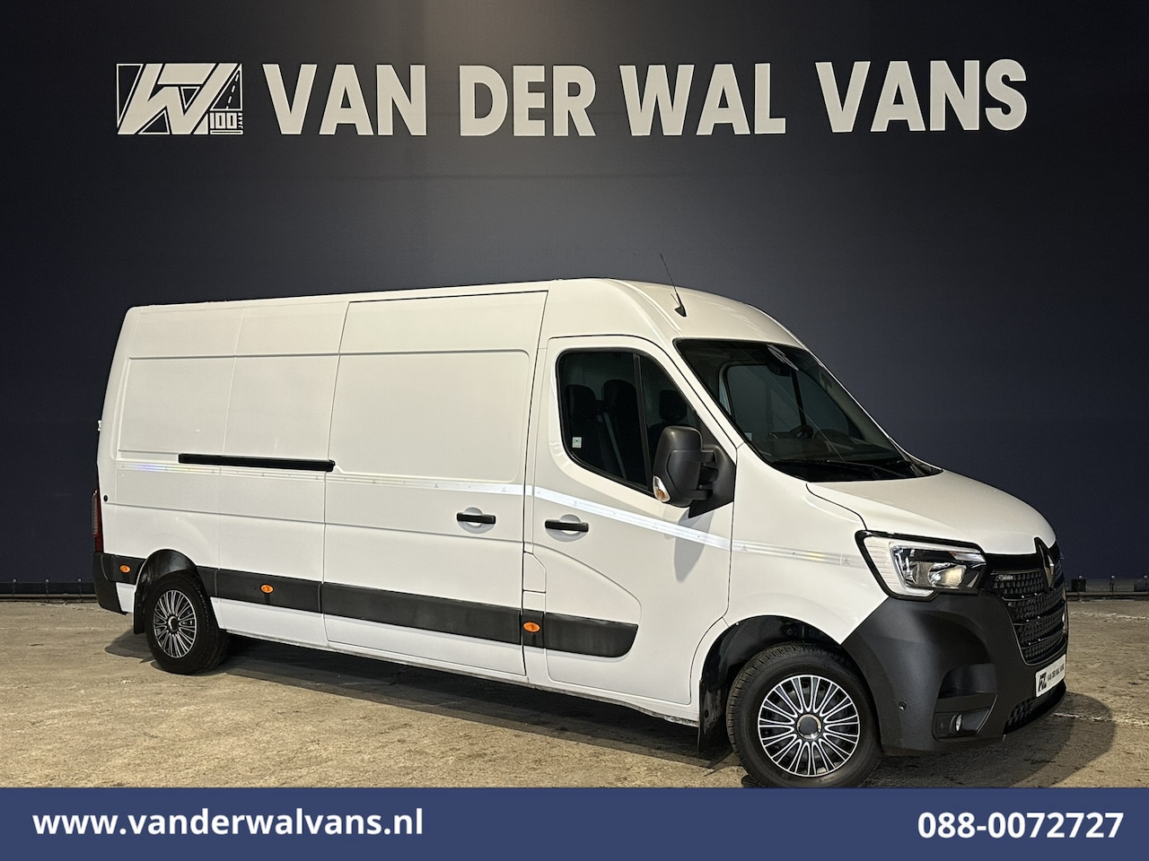 Renault Master - 2.3 dCi 136pk L3H2 Euro6 Airco | Camera | Navigatie | Leder | LED Cruisecontrol, Parkeerse - AutoWereld.nl