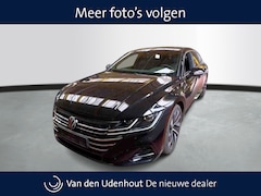 Volkswagen Arteon Shooting Brake - 1.4 TSI eHybrid 218pk PHEV R-Line Business / Panoramadak / Trekhaak / Travel Assist