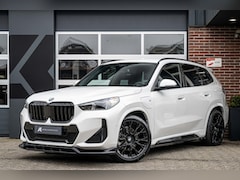 BMW X1 - 25e xDrive M Sport | Shadow | Maxton | Camera | Adap. led | Stoelverwarming | 20' inch |