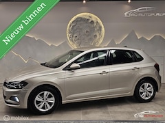 Volkswagen Polo - 1.0 Apple Carplay/Stoelverwarming/Parkeersensoren