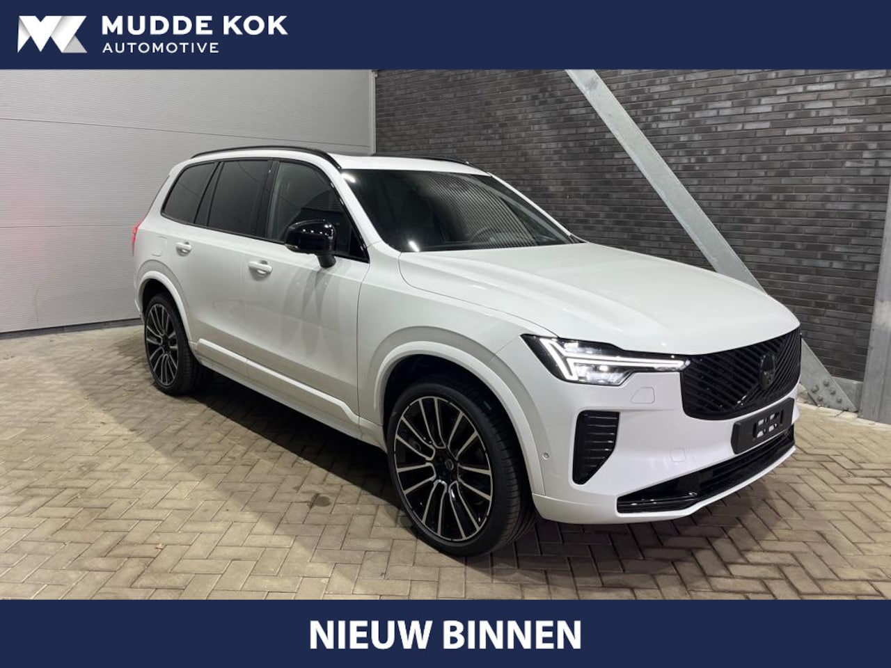 Volvo XC90 - T8 Plug-in hybrid Ultra Black Edition | Luchtvering | Bowers & Wilkins | Massage+Ventilati - AutoWereld.nl
