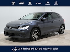 Volkswagen Polo - 1.0 TSI 95pk Life Camera Navigatie Stoelverwarming Carplay/Android
