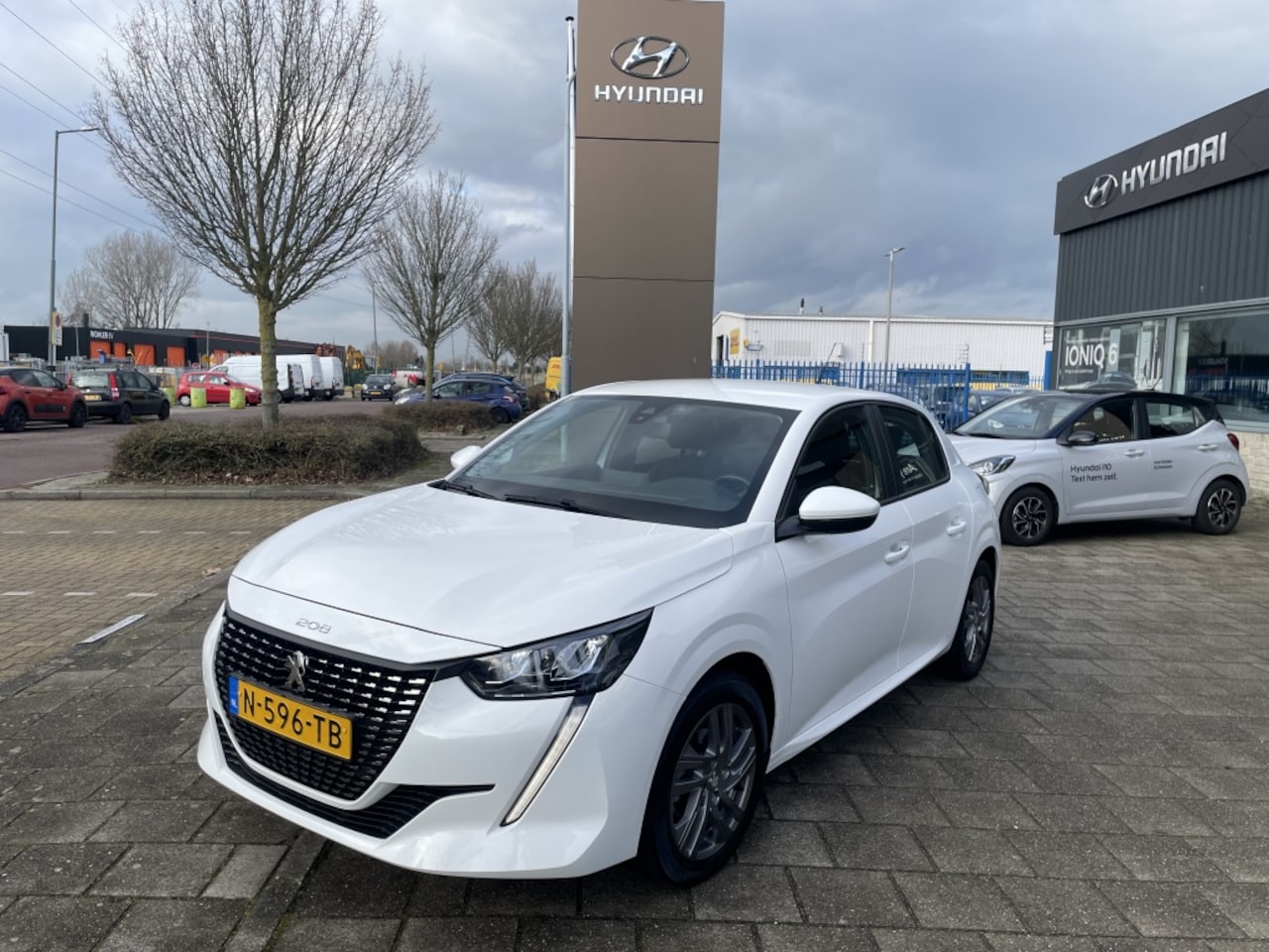 Peugeot 208 - 1.2 PT BL Active*RIJKLAARPRIJS* - AutoWereld.nl