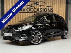 Ford Fiesta - 1.5 EcoBoost ST-3 200PK/APPLCRP/CAMERA/B&O/PANO/PERFORMANCE PACK
