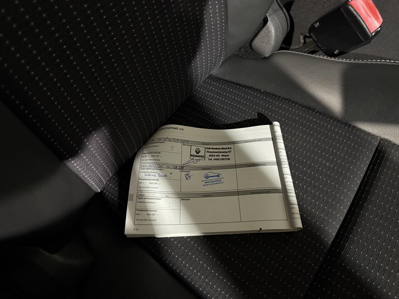 Renault Scénic - 1.2 TCe Bose 116PK NL AUTO NAP! Navi l Camera l Leer l LED l Trekhaak l Cruise! TOPSTAAT l - AutoWereld.nl