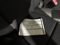 Renault Scénic - 1.2 TCe Bose 116PK NL AUTO NAP Navi l Camera l Leer l LED l Trekhaak l Cruise TOPSTAAT l D